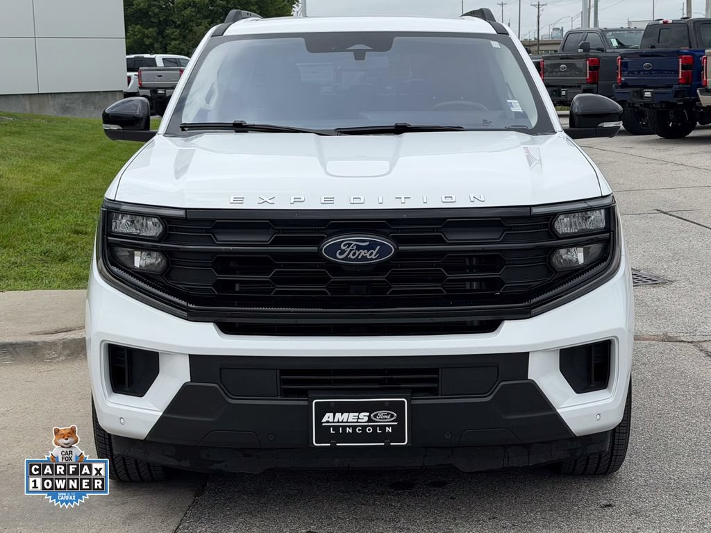 Certified 2025 Ford Expedition Active AWD/4WD image 8