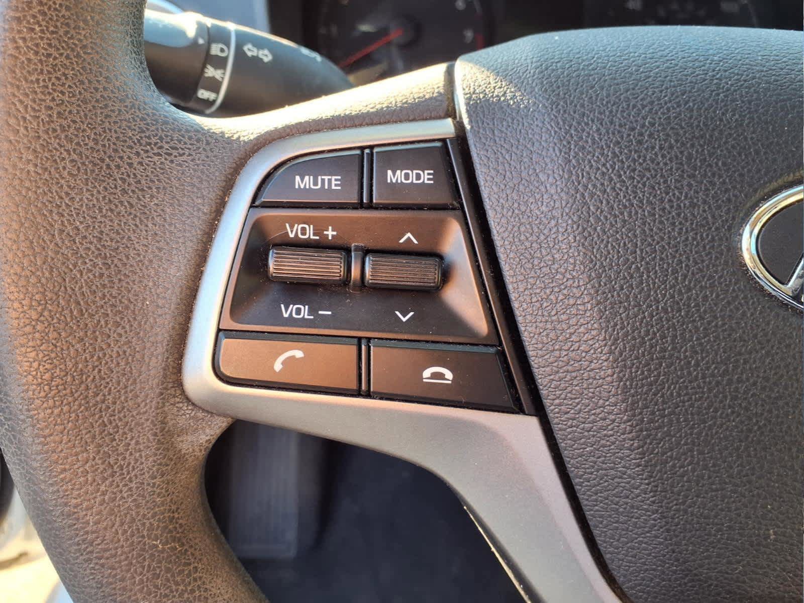 Used 2022 Hyundai Accent SE FWD image 12
