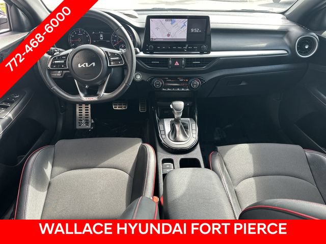 Used 2022 Kia Forte GT w/ GT Technology Package FWD image 17
