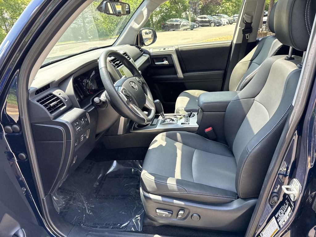 Used 2024 Toyota 4Runner SR5 Premium w/ Moonroof Package AWD/4WD image 6