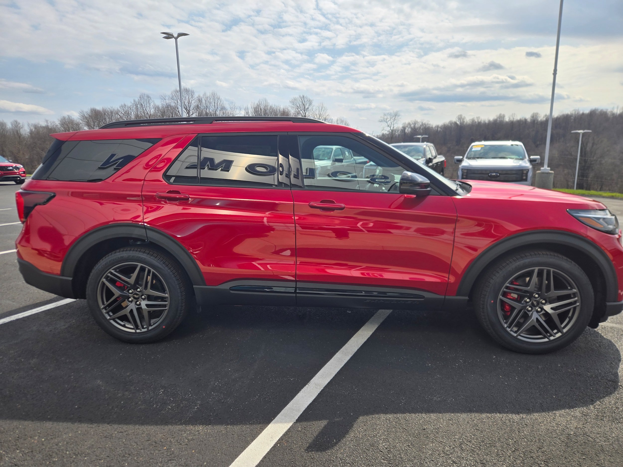 New 2026 Ford Explorer ST w/ Sun And Sound Package AWD/4WD image 4