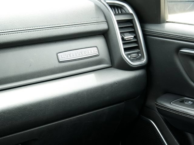 Used 2022 RAM 1500 Laramie w/ Laramie Southwest Edition AWD/4WD image 17