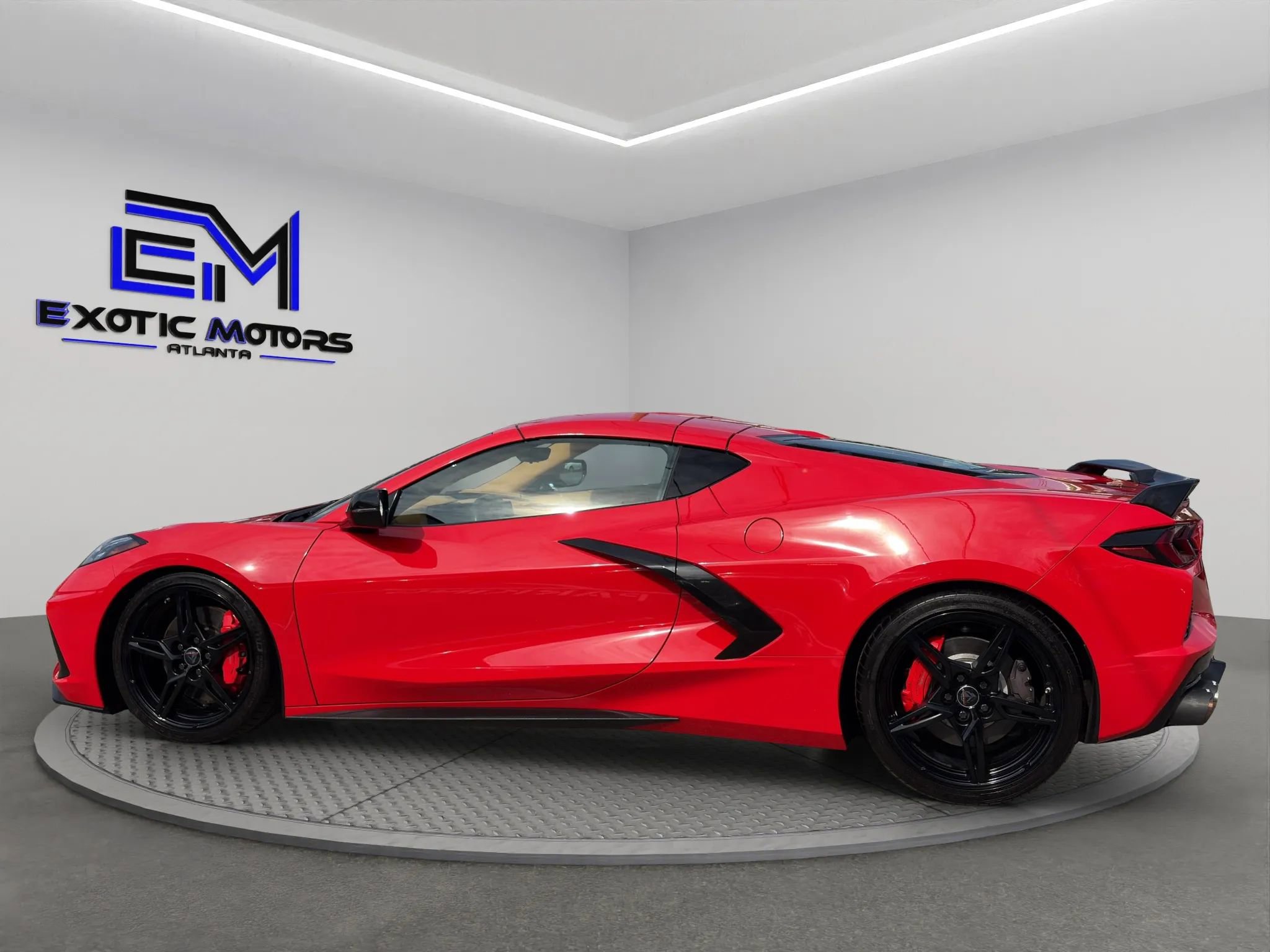 Used 2020 Chevrolet Corvette Stingray Premium Cpe w/ 3LT Preferred Equipment Group image 2