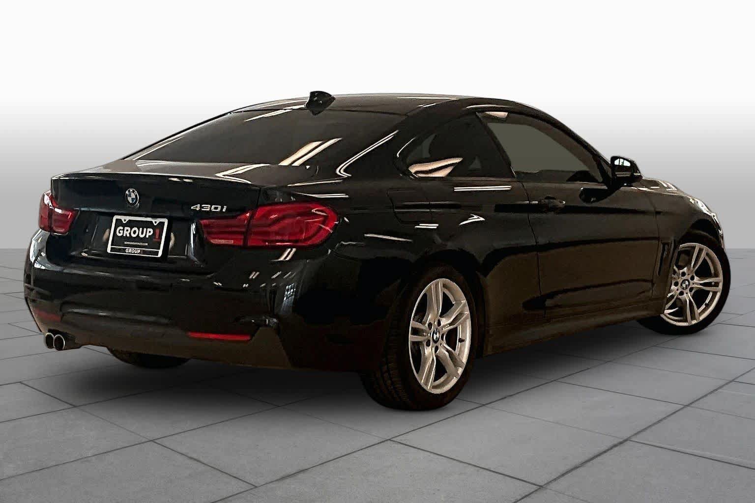 Used 2019 BMW 430i Coupe w/ M Sport Package RWD image 11