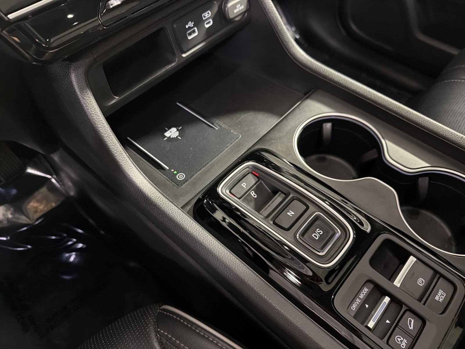 Used 2023 Honda Pilot Elite image 25