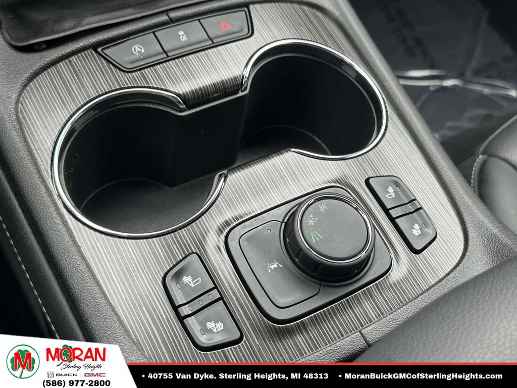 Certified 2023 GMC Acadia SLT FWD image 29