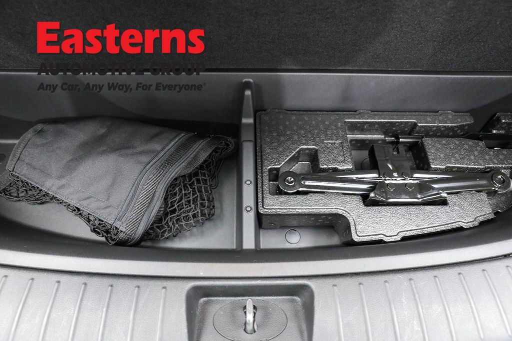 Used 2023 Hyundai Santa Fe SEL w/ Premium Package image 23