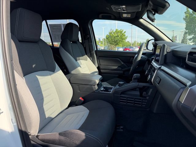 Certified 2025 Toyota 4Runner TRD Off-Road AWD/4WD image 18