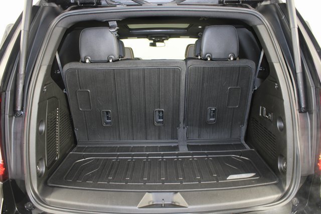 Used 2023 GMC Yukon AT4 w/ Technology Package image 23