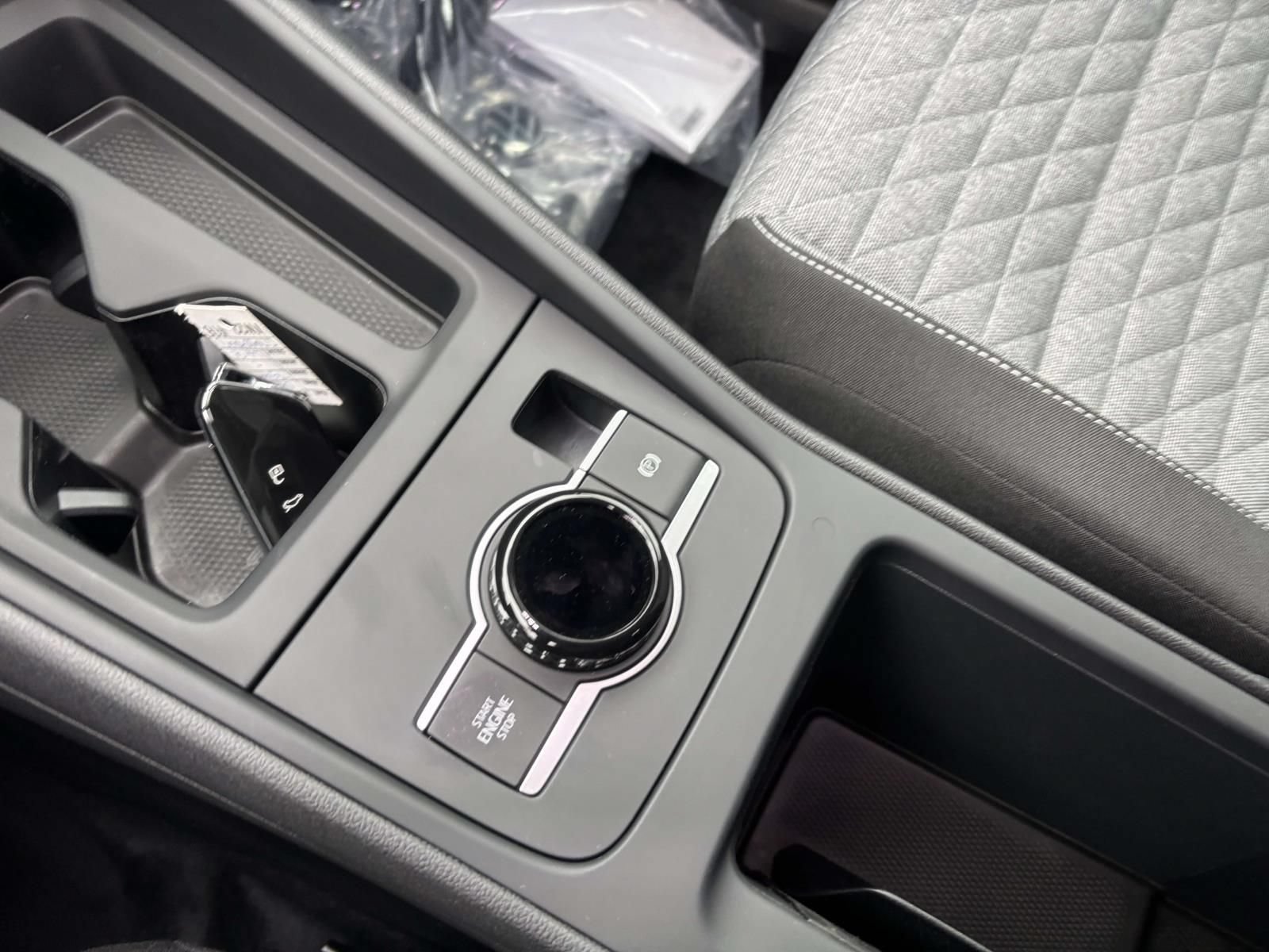 New 2026 Volkswagen Tiguan S AWD/4WD image 23