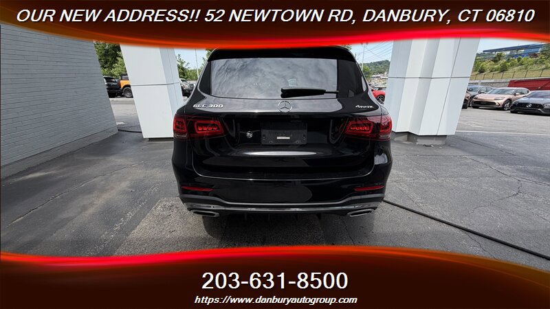 Used 2022 Mercedes-Benz GLC 300 4MATIC image 4