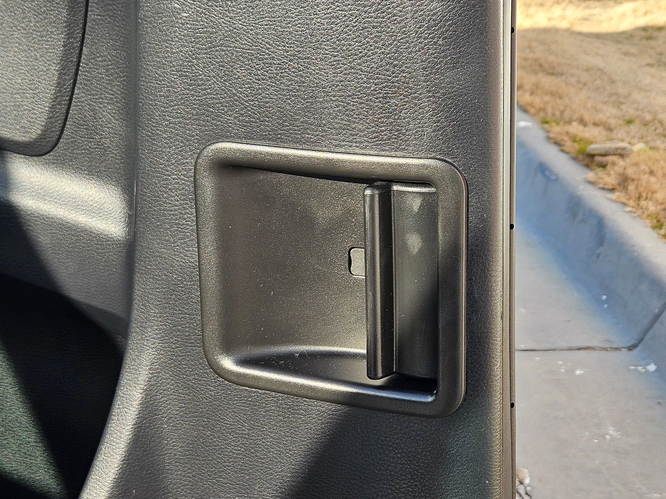 Used 2022 Toyota Tacoma SR image 26