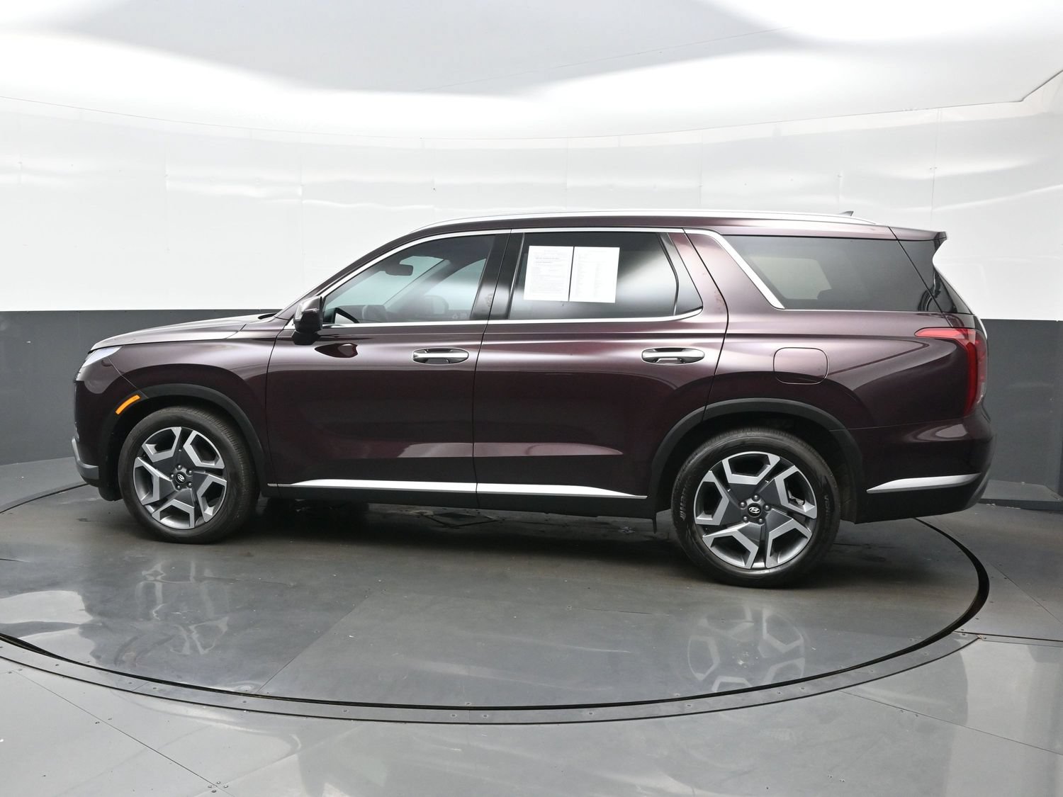 Certified 2024 Hyundai Palisade SEL AWD/4WD image 3
