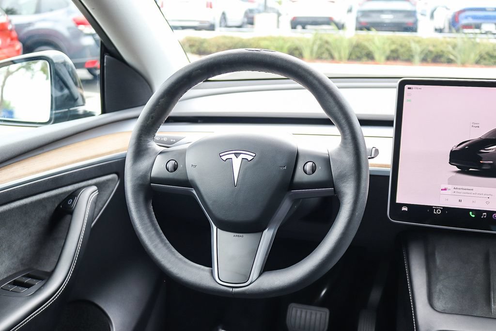 Used 2023 Tesla Model Y AWD image 14