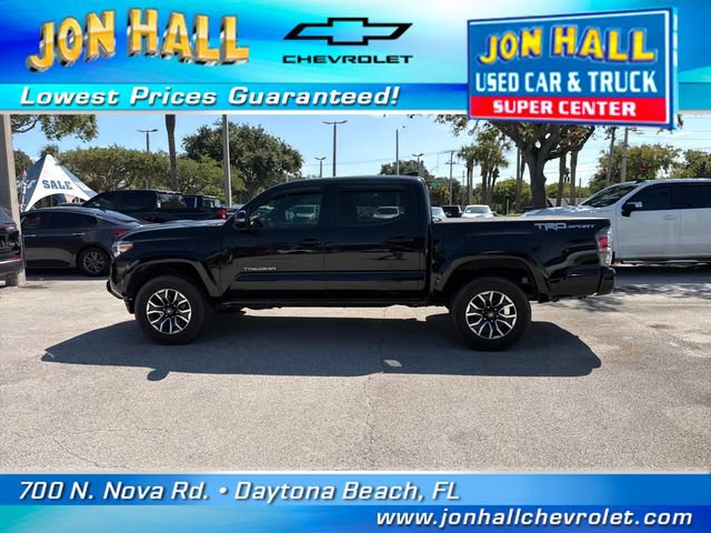 Used 2022 Toyota Tacoma TRD Sport w/ Technology Package RWD image 4