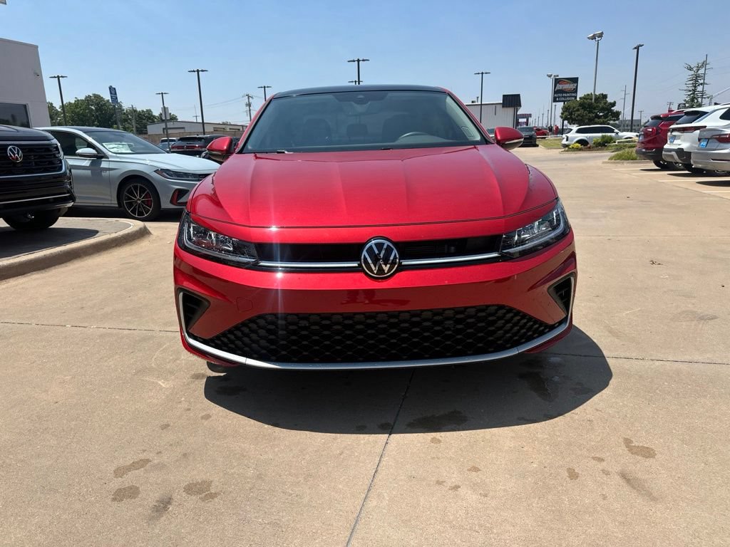 Used 2026 Volkswagen Jetta SEL FWD image 2