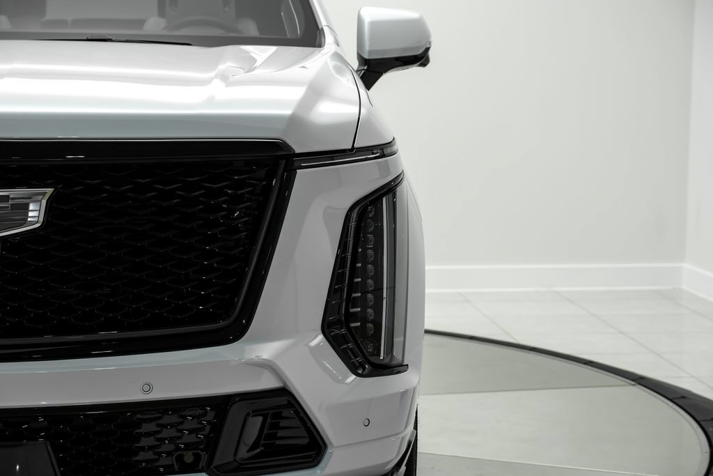 Used 2026 Cadillac Escalade V w/ LPO, ONYX Package AWD/4WD image 57