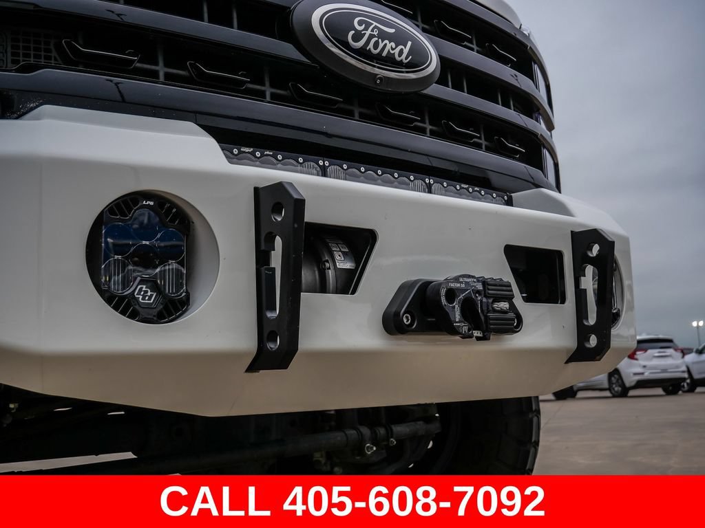 Used 2023 Ford F550 4x4 Crew Cab Super Duty image 10