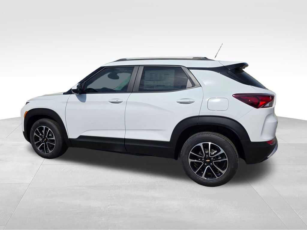 New 2026 Chevrolet TrailBlazer LT FWD image 4