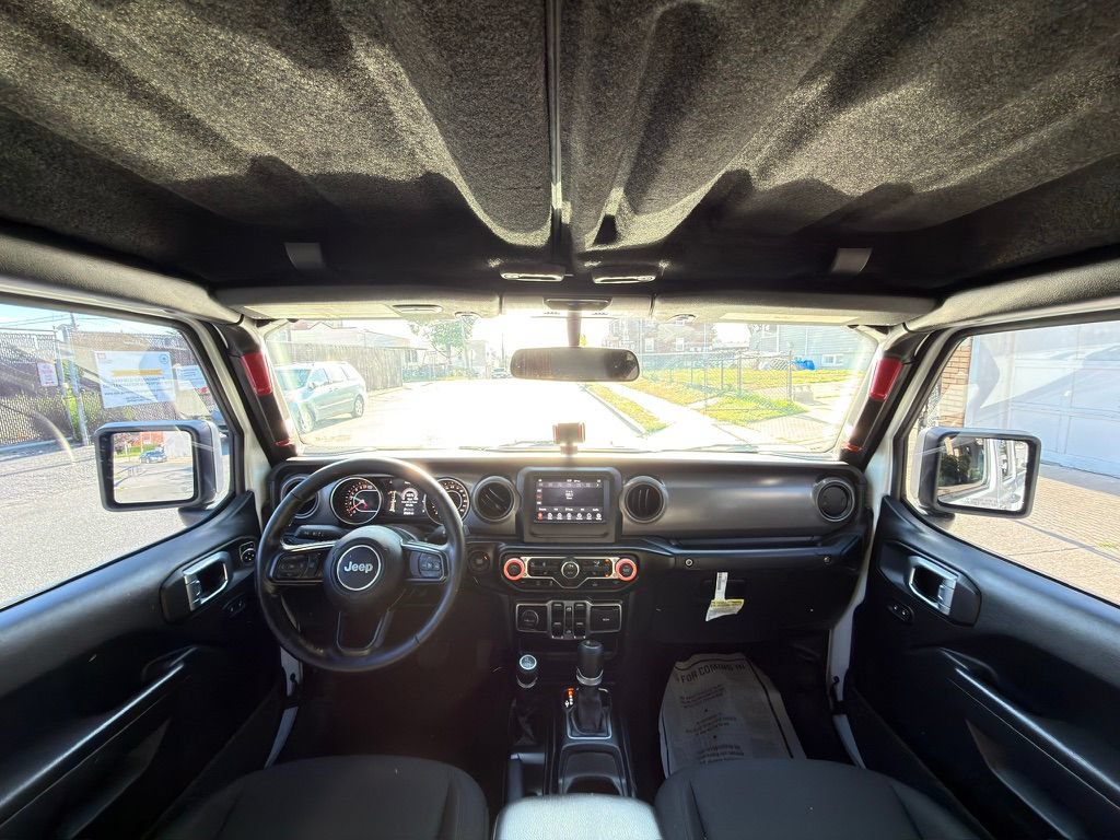 Used 2022 Jeep Gladiator Sport AWD/4WD image 25