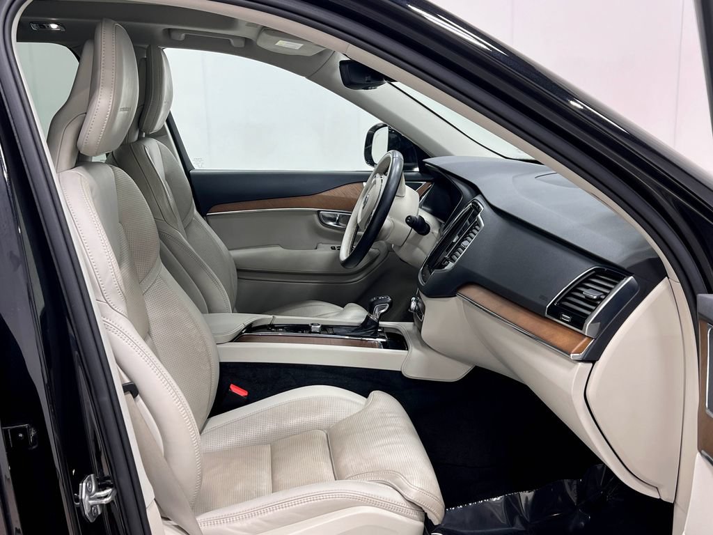 Used 2018 Volvo XC90 T6 Inscription w/ Convenience Package AWD/4WD image 36