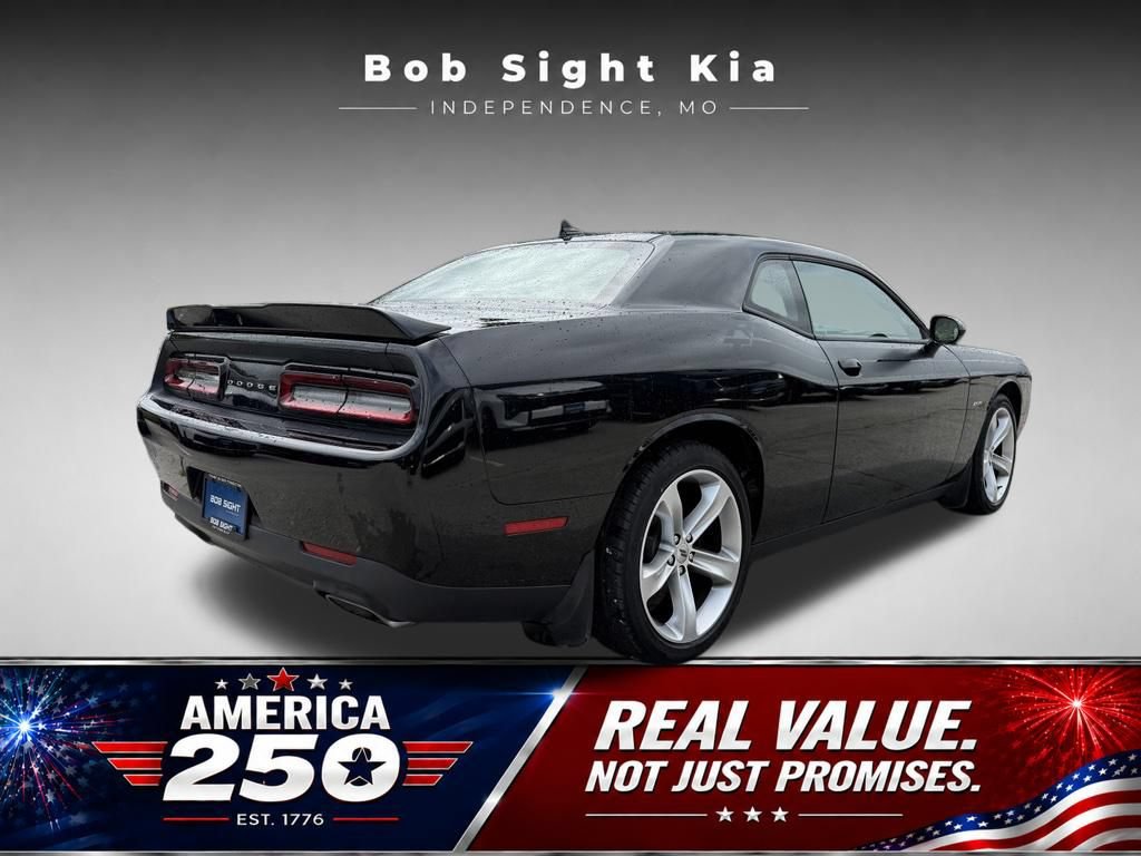 Used 2018 Dodge Challenger R/T w/ Sound Group RWD image 11