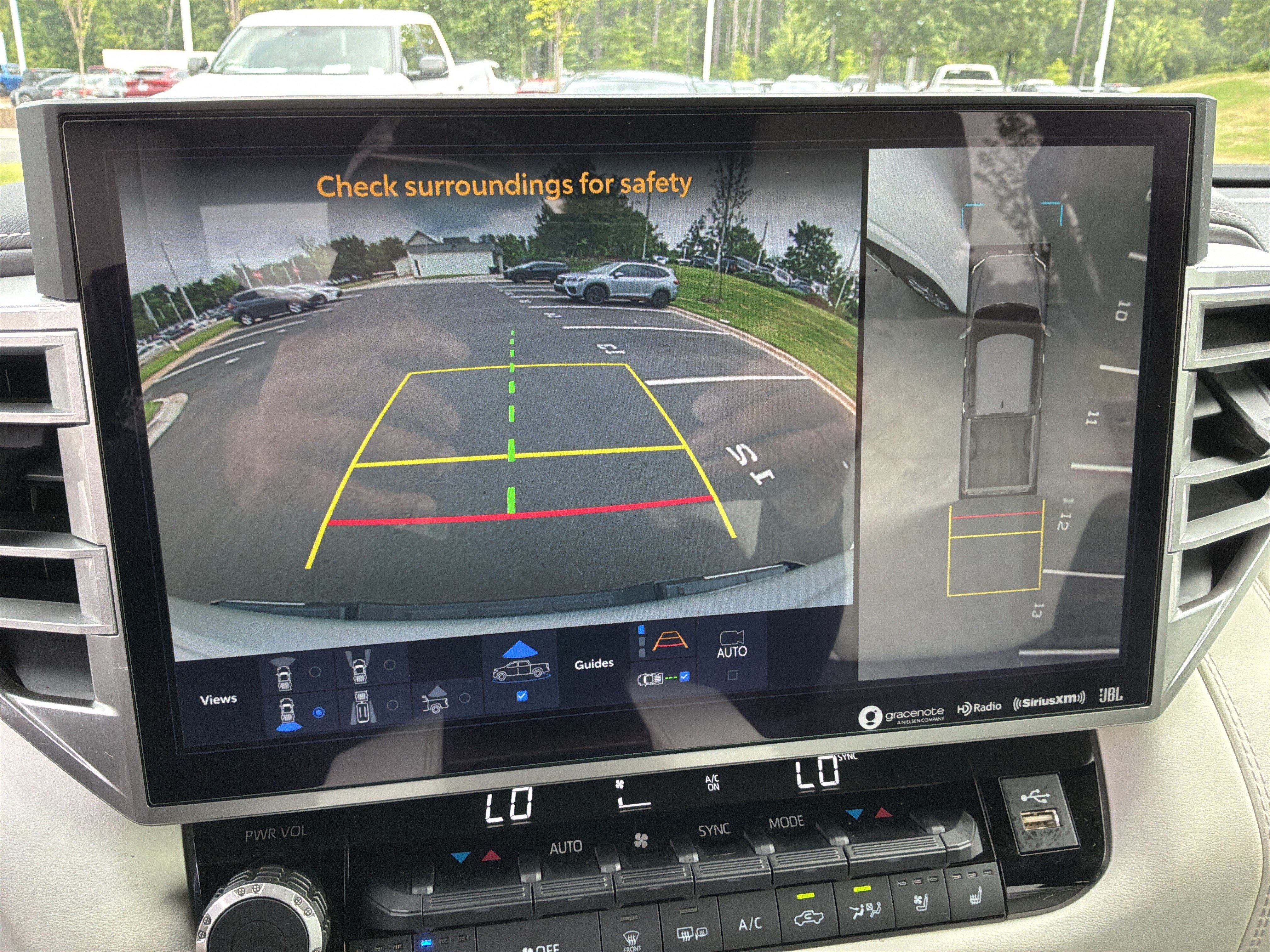 Used 2024 Toyota Tundra Capstone AWD/4WD image 25