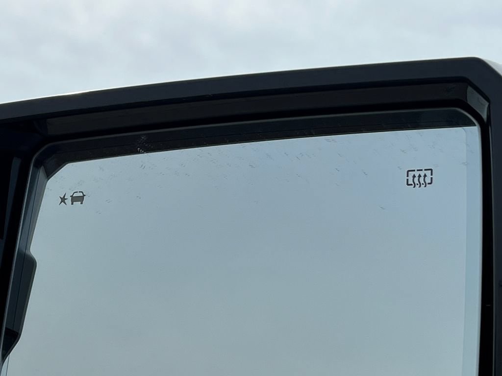 New 2025 GMC Hummer EV 2X AWD/4WD image 49