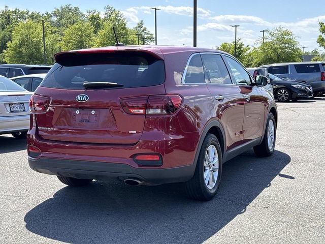Used 2020 Kia Sorento LX FWD image 2