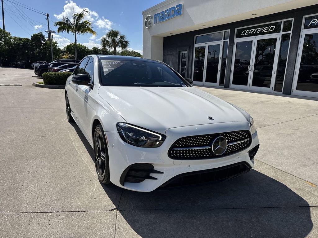Used 2022 Mercedes-Benz E 350 Sedan w/ Driver Assistance Package image 7