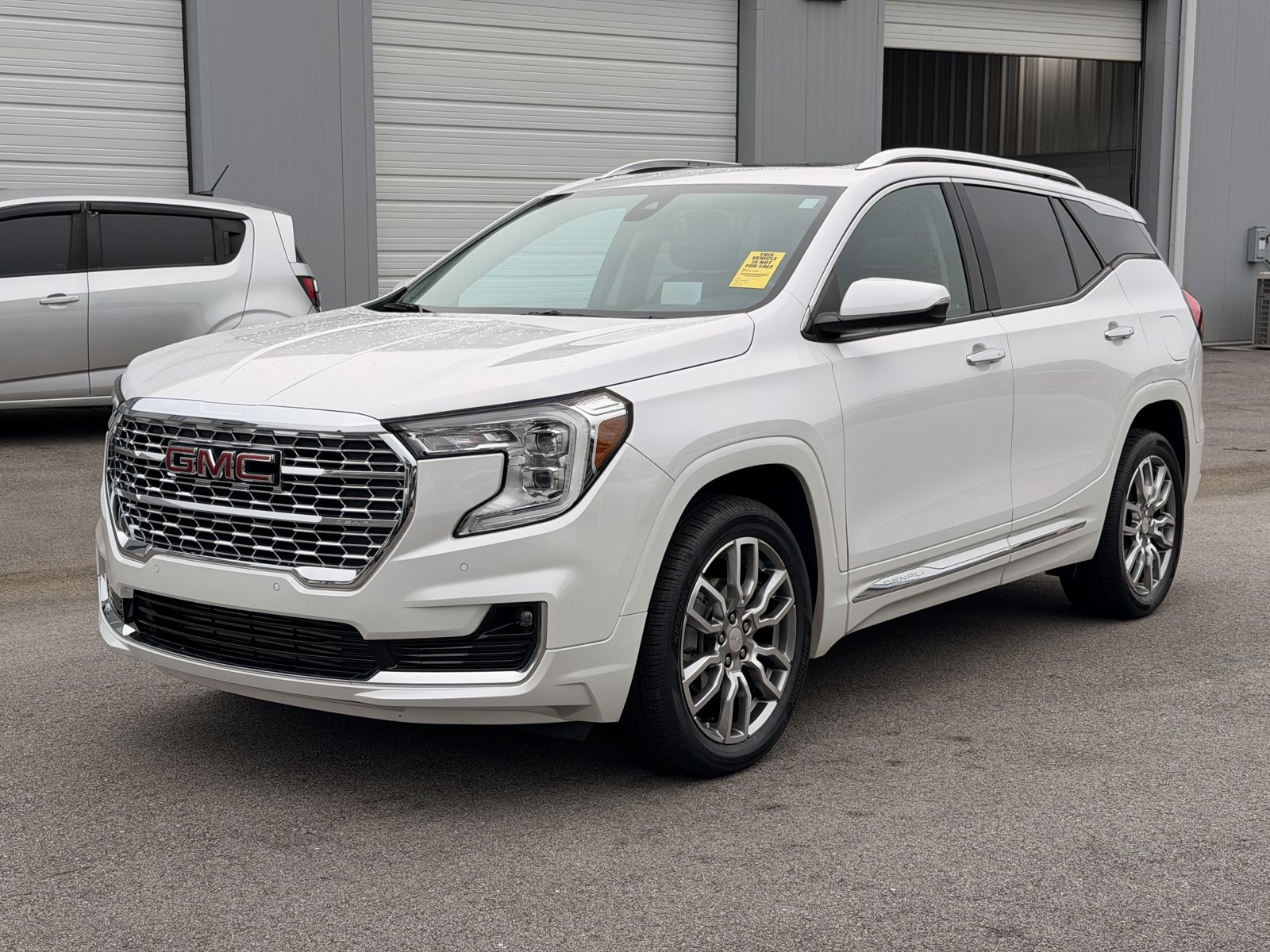 Used 2022 GMC Terrain Denali AWD/4WD image 7