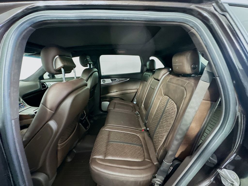 Used 2017 Lincoln MKX Black Label w/ Driver Assistance Package image 25