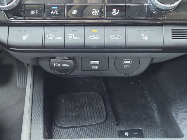 Certified 2024 Hyundai Elantra SEL w/ Convenience Package FWD image 13