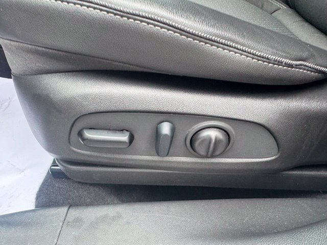 Used 2022 Buick Encore GX Select w/ Sport Touring Package AWD/4WD image 20