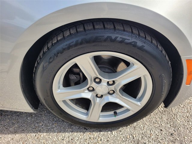 Used 2019 Chevrolet Camaro LT image 16