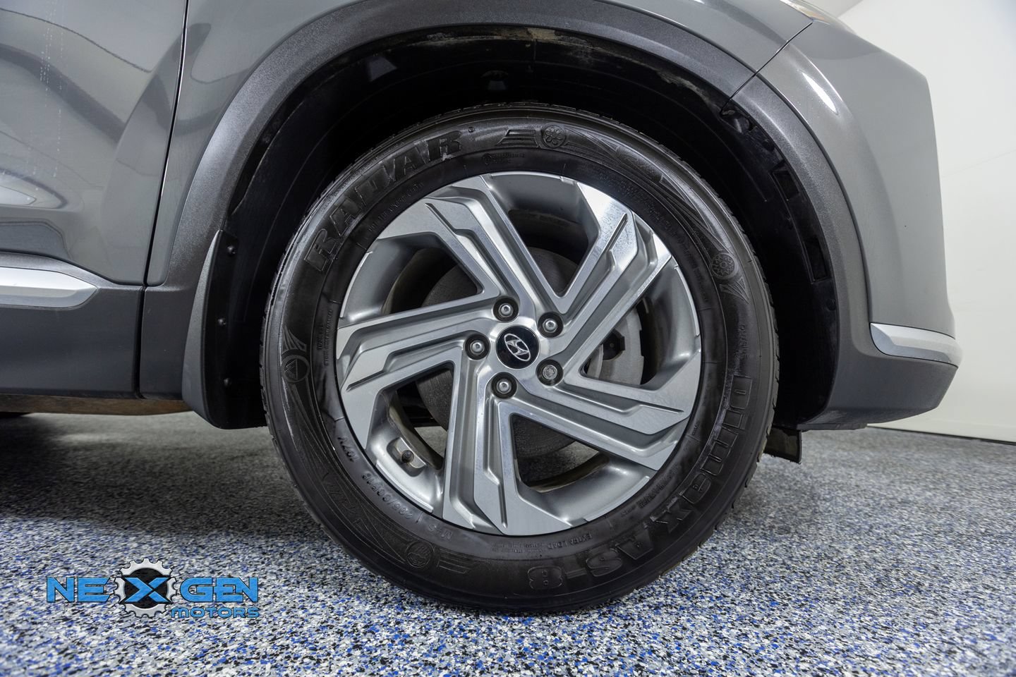 Used 2022 Hyundai Santa Fe SEL w/ Convenience Package FWD image 42