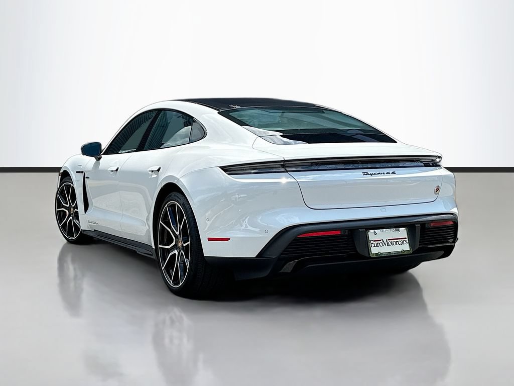 New 2026 Porsche Taycan 4S Black Edition AWD/4WD image 3