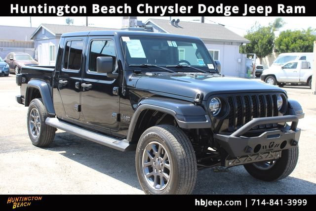 Used 2020 Jeep Gladiator Overland w/ Popular Equipment Package AWD/4WD video 1