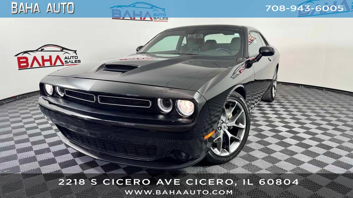 Used 2022 Dodge Challenger GT RWD image 1