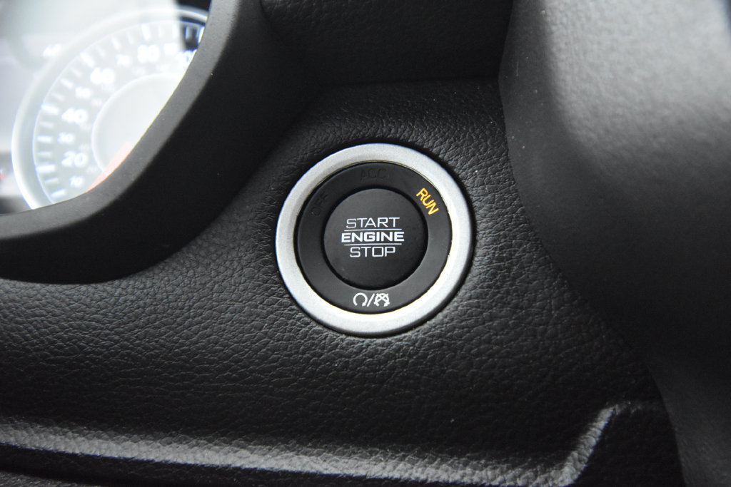 Used 2024 RAM 1500 Big Horn AWD/4WD image 30