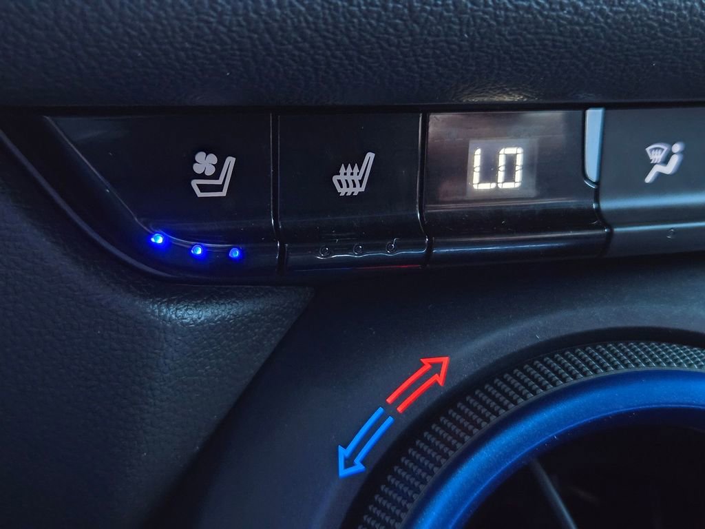 Used 2024 Chevrolet Blazer RS w/ Driver Confidence II Package image 22