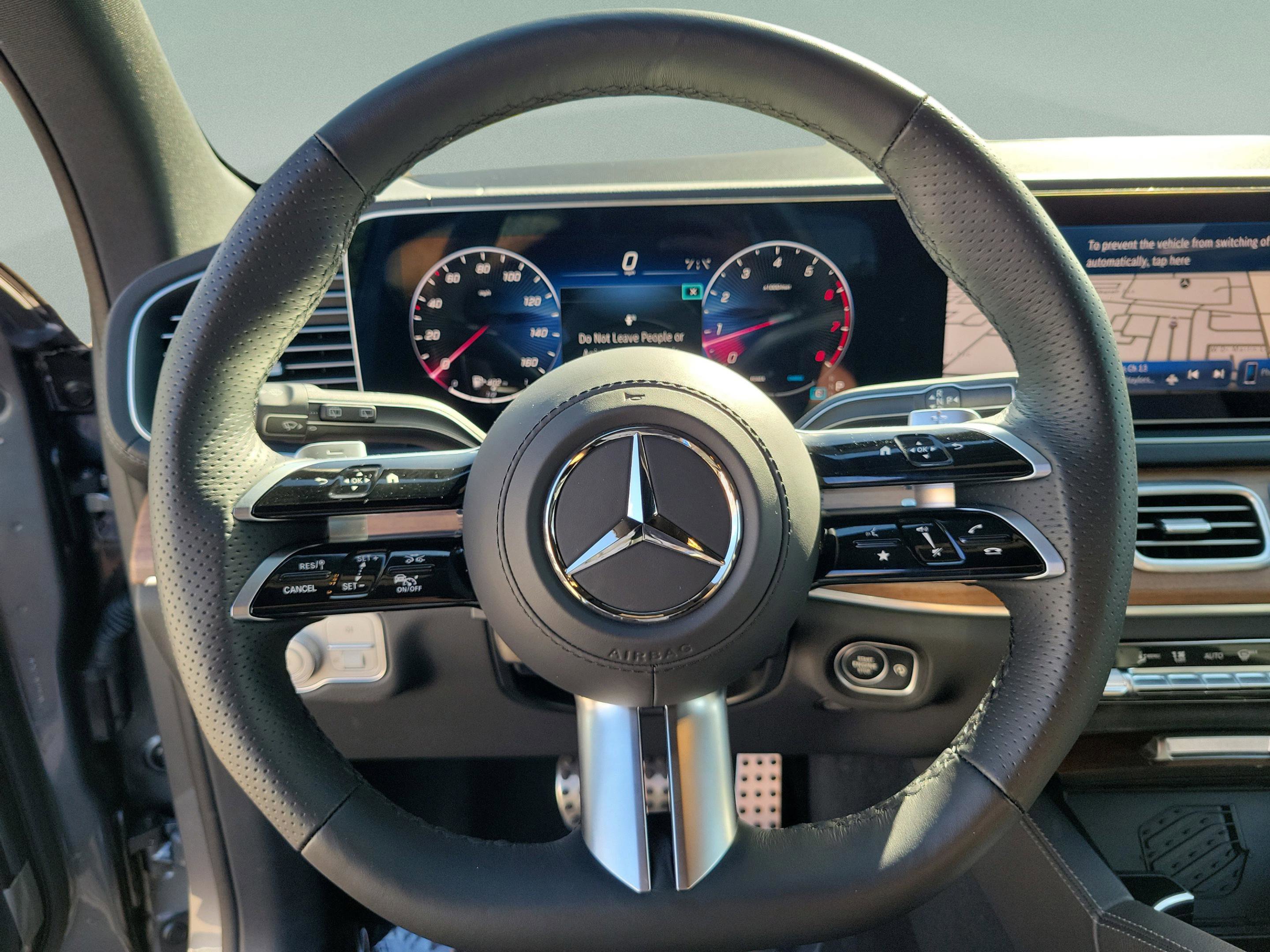 Certified 2025 Mercedes-Benz GLS 450 GLS 450 image 24