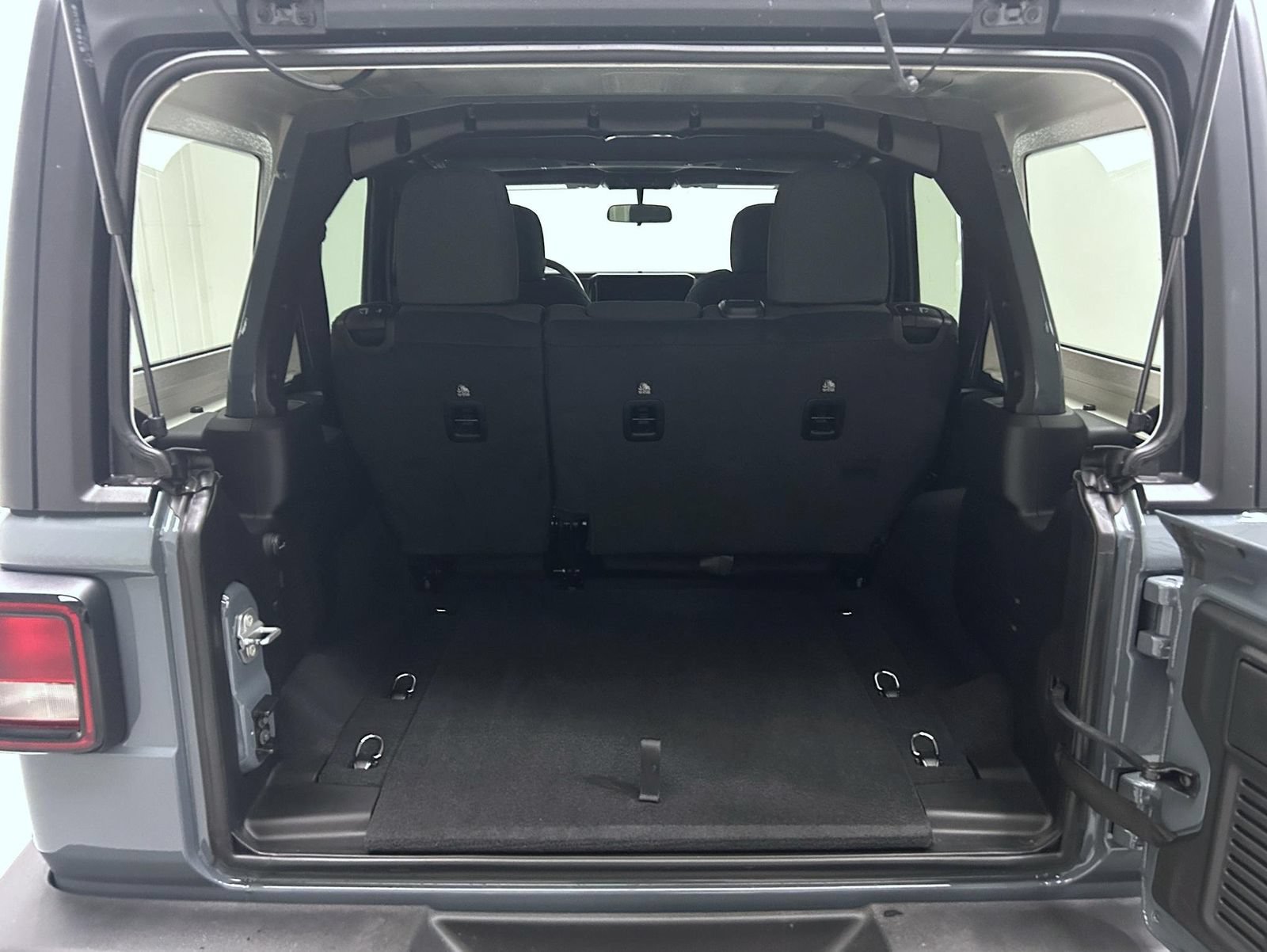 New 2026 Jeep Wrangler Unlimited Sport AWD/4WD image 9
