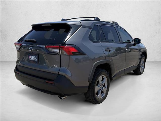 Used 2023 Toyota RAV4 XLE w/ Convenience Package FWD image 5