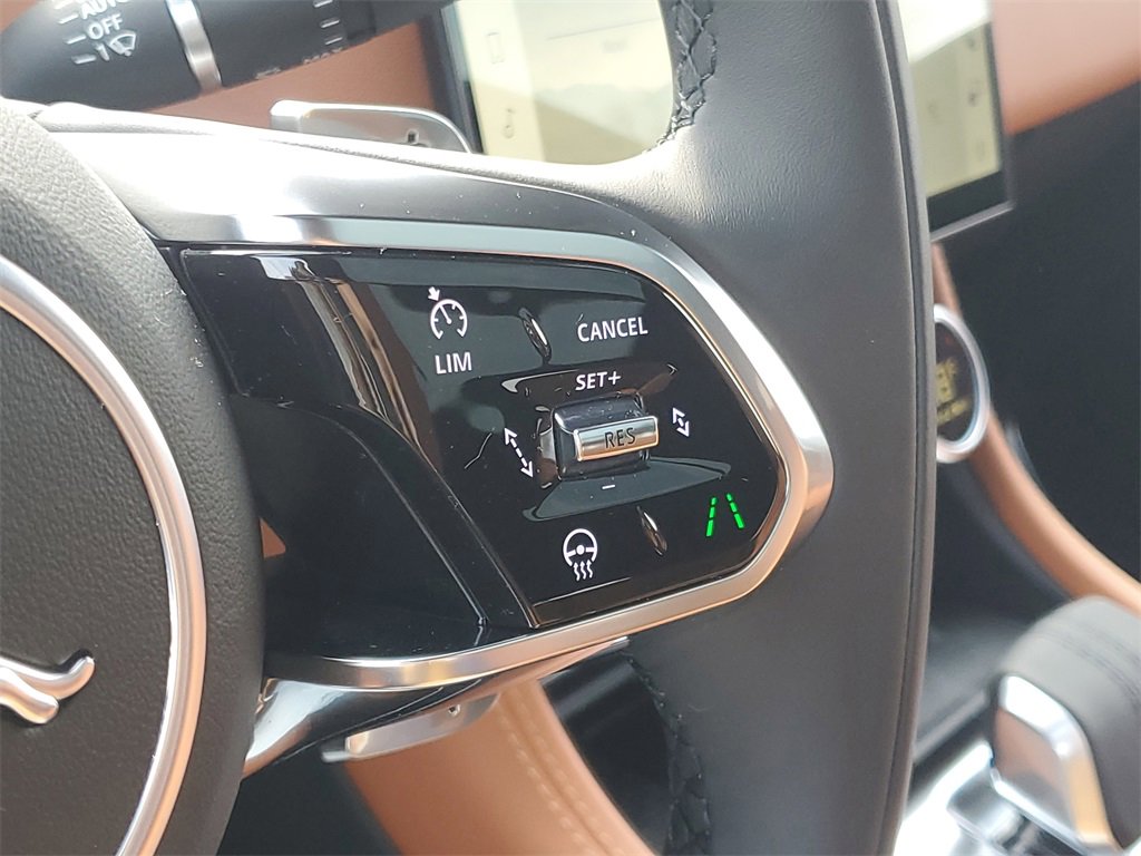 New 2026 Jaguar F-PACE R-Dynamic S image 17