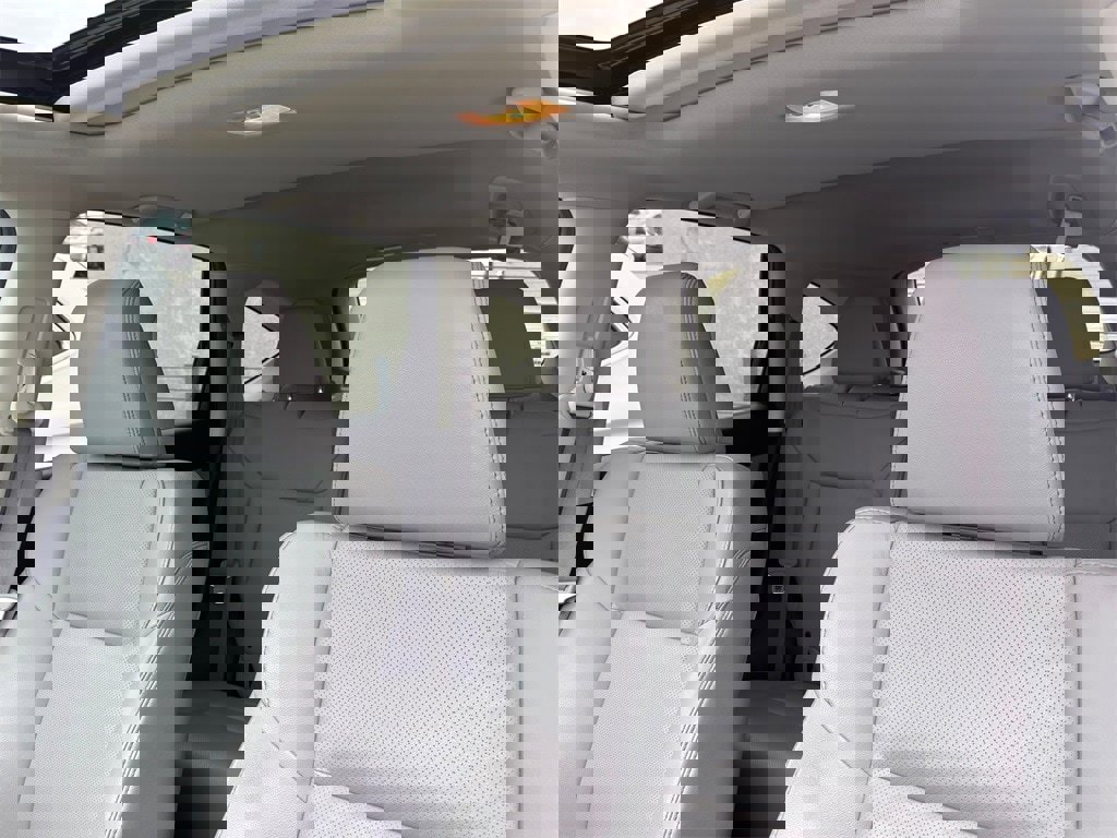 Used 2015 Honda CR-V EX-L image 10