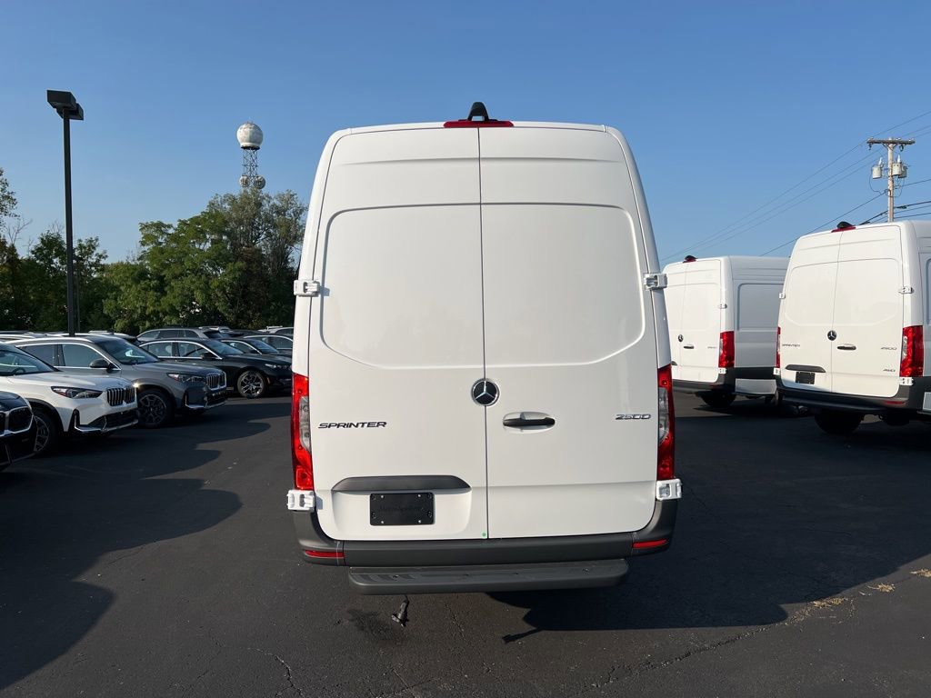 New 2025 Mercedes-Benz Sprinter 2500 image 6