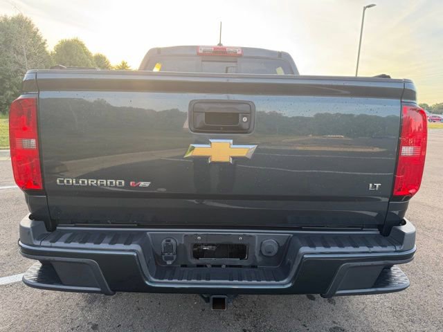 Used 2017 Chevrolet Colorado LT w/ LT Convenience Package RWD image 8