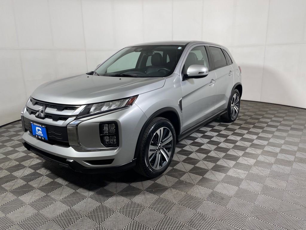 Used 2024 Mitsubishi Outlander Sport SE image 4