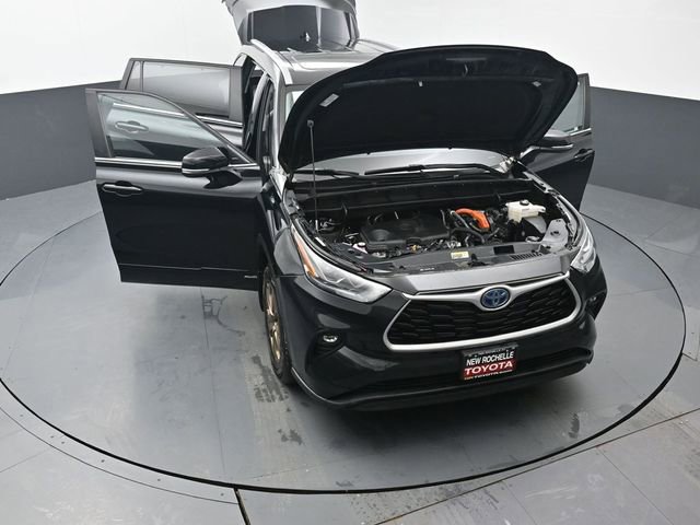 Used 2023 Toyota Highlander Bronze Edition image 55